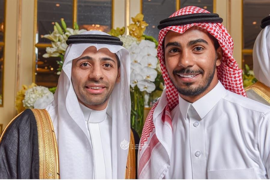 تيسير الجاسم يحتفل بزفافه في الأحساء (صور) تيسير الجاسم يحتفل بزفافه في الأحساء (صور)