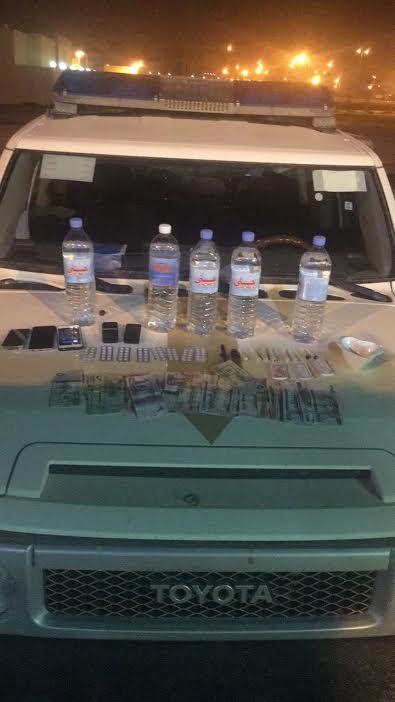 الأجهزة الأمنية بمهرجان مزايين الإبل تقبض على شخصين في حالة غير طبيعية