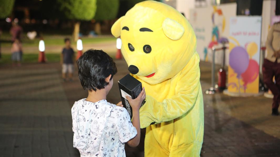 جانب من احتفالات أهالي مكة المكرمة بالعيد في حديقة الأراك 