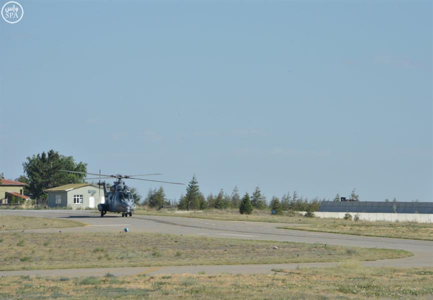 وصول طائرات وصول طائرات