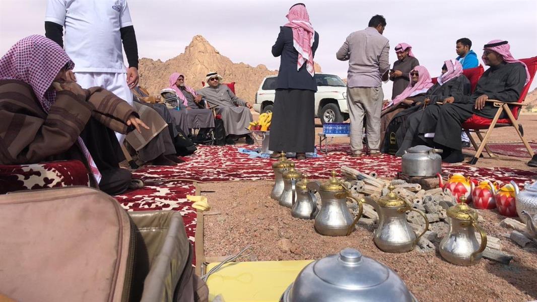 نزلاء دار الرعاية الاجتماعية للمسنين بحائل