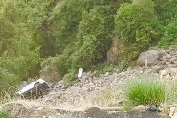 وفاة شخصين وإصابة 10 إثر حادثين في فيفاء وفاة شخصين وإصابة 10 إثر حادثين في فيفاء