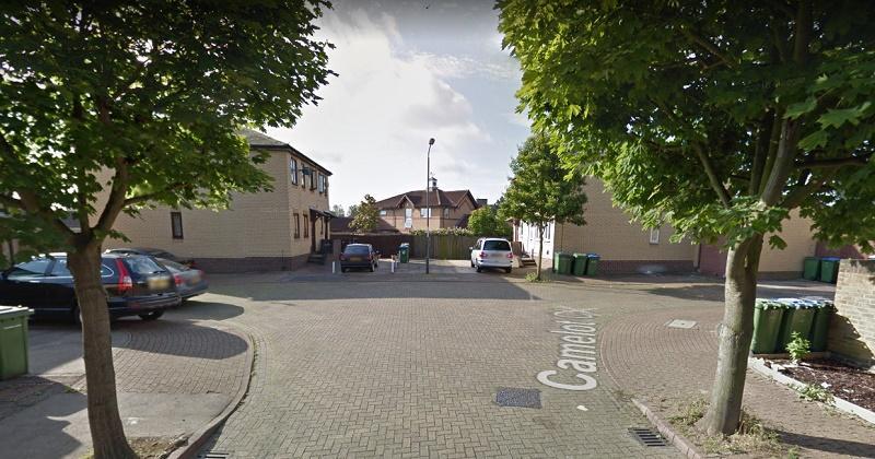 بالصور.. منزل قرب نهر التايمز سيكون من نصيب أحد المحظوظين مقابل جنيهين فقط