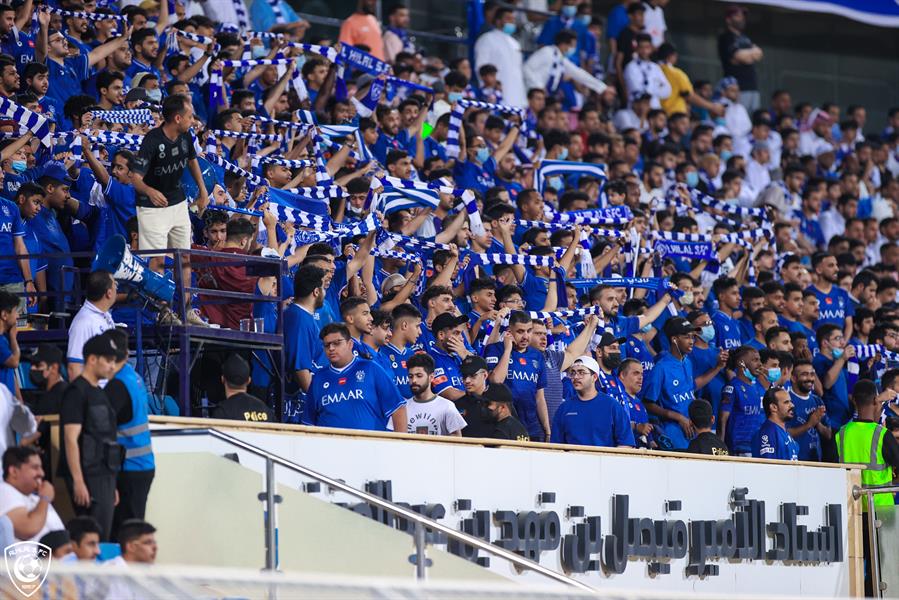 الهلال وأبها
