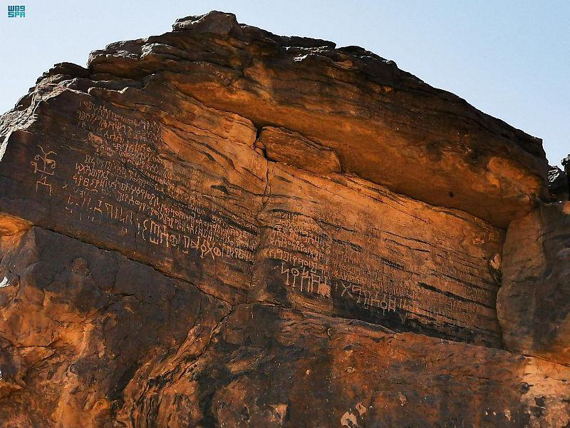 يحكي إبداع الإنسان في العصور القديمة