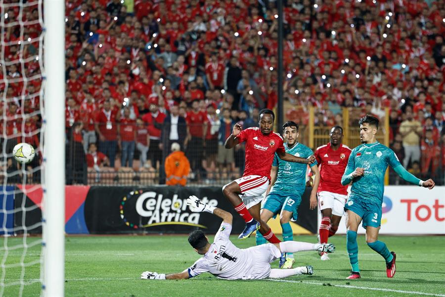 الأهلي المصري يفوز بثنائية أمام الرجاء المغربي في دوري أبطال أفريقيا (فيديو وصور)
