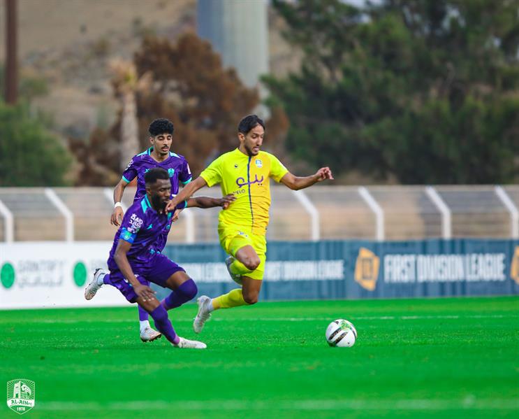 الأهلي يتعادل سلبيًا أمام العين في دوري يلو 