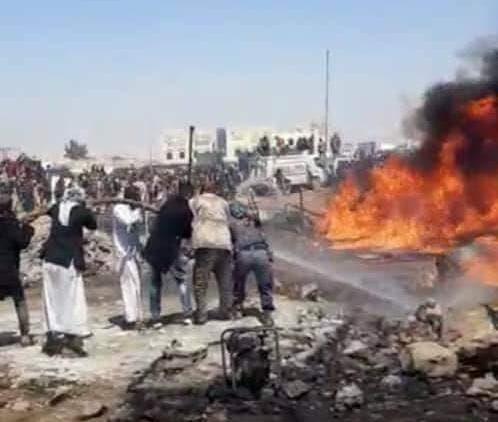 صنعاء.. حرائق ضخمة تلتهم سوقاً سوداء للمشتقات النفطية