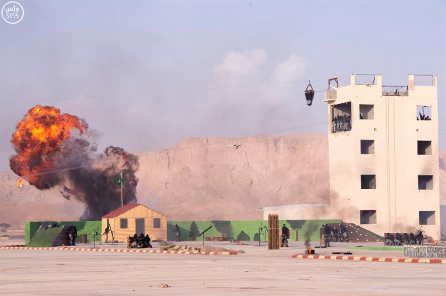 ولي العهد يرعى فعاليات التمرين التعبوي لقوات الطوارئ الخاصة صولة الحق 8