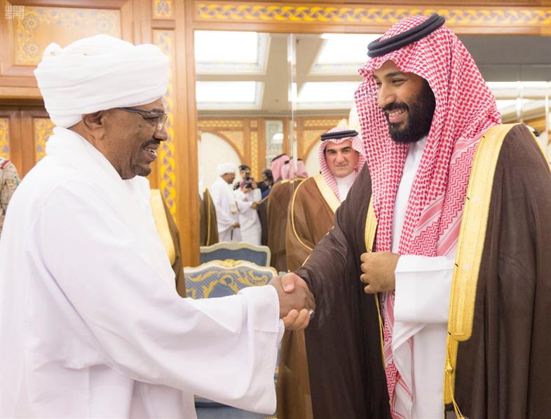 ولي العهد يلتقي رئيس السودان