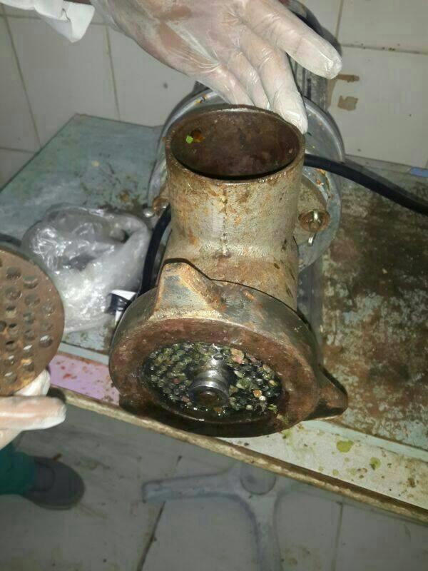 مصادر337 كجم من اللحوم الفاسدة 