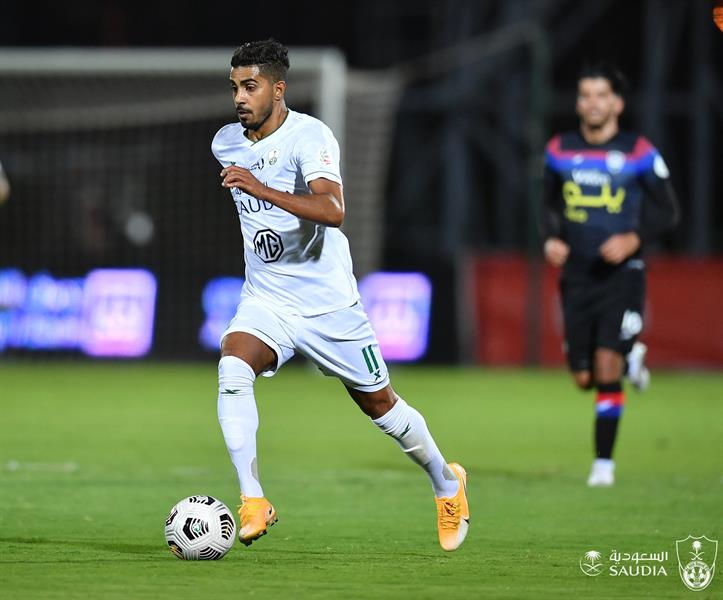 مباراة الأهلي وأبها