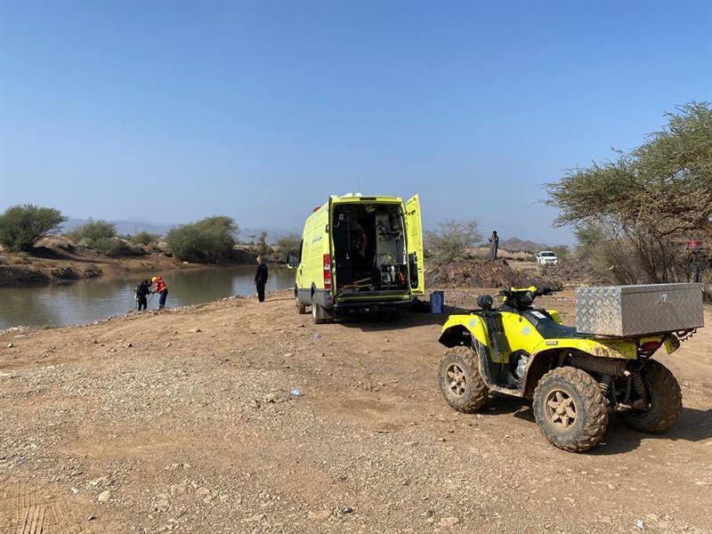 انتشال غريق بمياه الأمطار في المدينة وإنقاذ اثنين احتجزا بوادٍ بالقصيم 