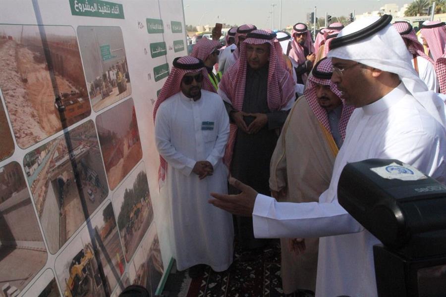 بالصور.. أمير الرياض يفتتح مشاريع الأنفاق بطريق الملك سعود وطريق الأمير تركي الأول