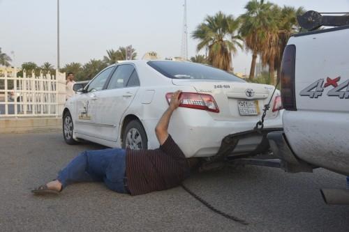 حملة مفاجئة لـ«مرور جدة» تضبط قائدي 700 سيارة أجرة مخالفة