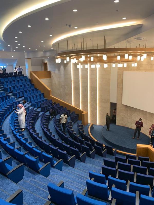 ينتظر افتتاحه قريباً.. صور لمسجد الملك سلمان بجزر المالديف من الداخل 