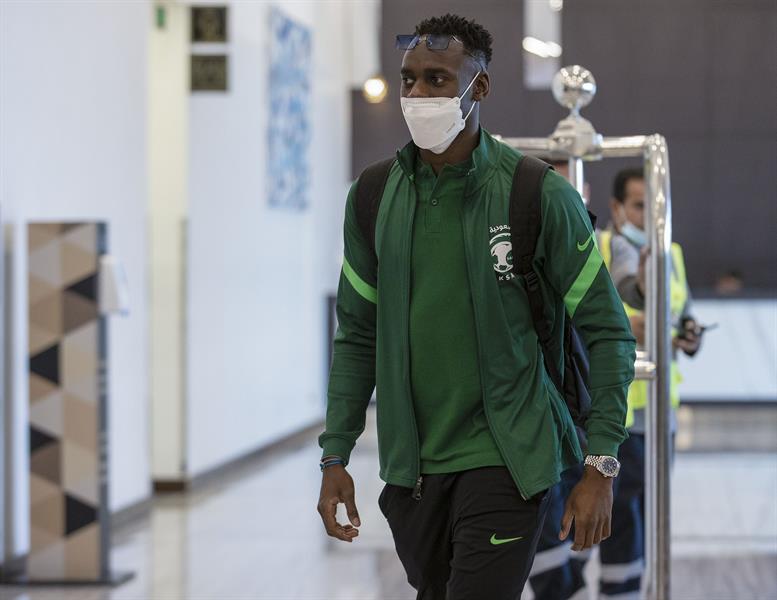 "الأخضر" يُغادر إلى "الإمارات" لمواجهة "الصين"