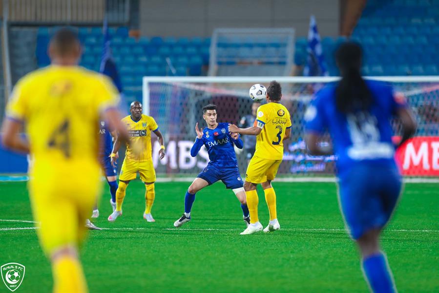 الهلال يتقدم في شوط أول أمام التعاون بهدف رائع لـ