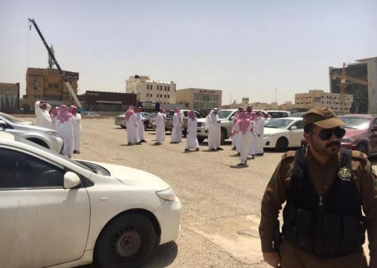 عمل الرياض يضبط 36 وافداً في شقق سكنية خصصوها لصيانة الجوالات