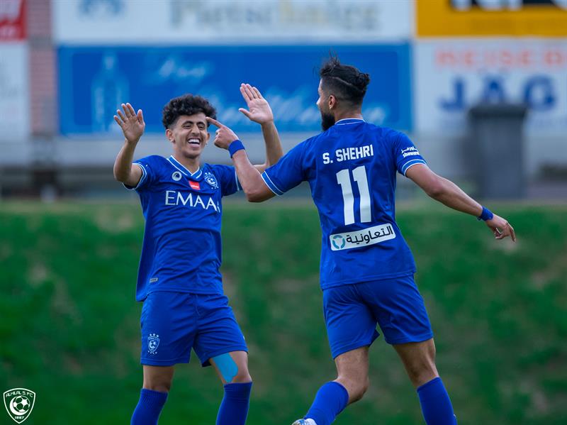 الهلال يفوز بثلاثية أمام نظيره الهلال يفوز بثلاثية أمام نظيره