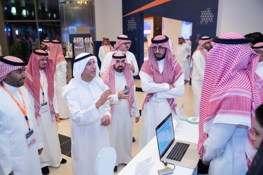 البنك المركزي وهيئة السوق المالية يدعمان 12 من شركات التقنية المالية الناشئة