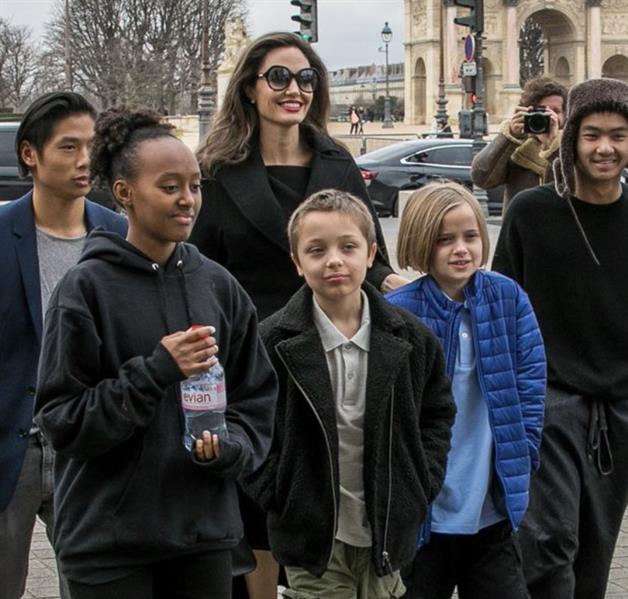 هل يسير أنجلينا جولي وبراد بيت على خطى أمبر هيرد وجوني ديب؟ 