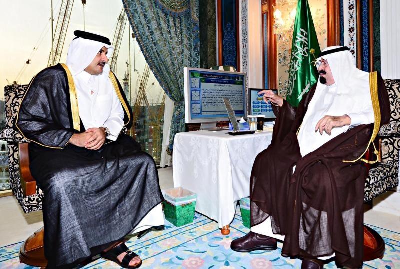 خادم الحرمين الشريفين يستقبل أمير دولة قطر 