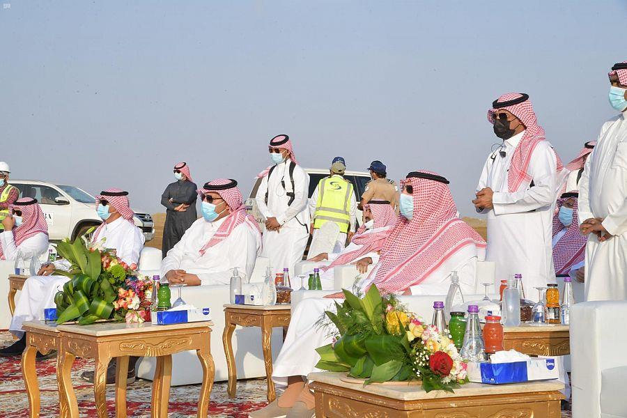 أمير جازان يتفقد سير العمل بمشروع أمير جازان يتفقد سير العمل بمشروع