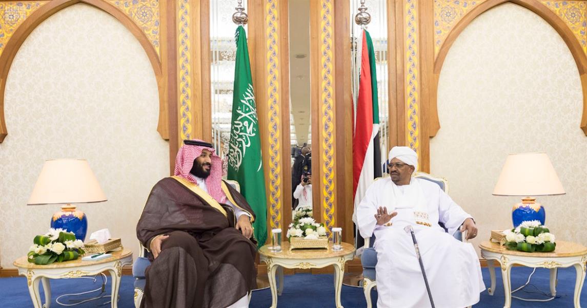ولي العهد يلتقي رئيس السودان