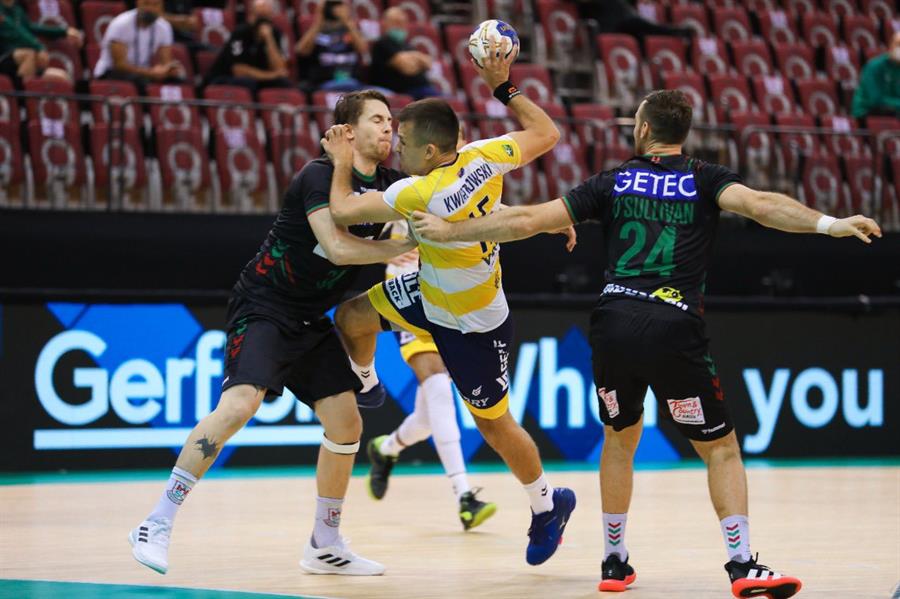 ماغديبورغ الألماني يفوز على نظيره سيدني الأسترالي بمستهل لقاءات 