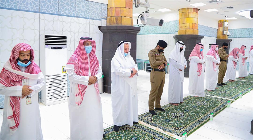 صلاة الغائب على الشيخ الصباح بالحرمين الشريفين صلاة الغائب على الشيخ الصباح بالحرمين الشريفين