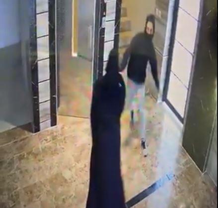 سيدة تنشر فيديو يوثق تعرضها للعنف من قبل طليقها في جدة