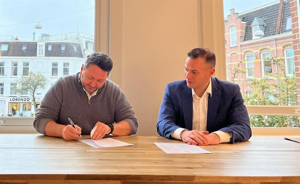 رسميًا..الاتحاد السعودي لكرة السلة يتعاقد مع الهولندي يوهان غوياكرز