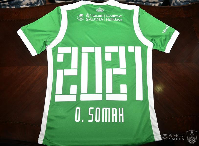 بعد الجدل.. السومة يجدد مع الأهلي 4 سنوات.. والنادي يتعاقد رسميا مع فتحي الجبال بعد الجدل.. السومة يجدد مع الأهلي 4 سنوات.. والنادي يتعاقد رسميا مع فتحي الجبال