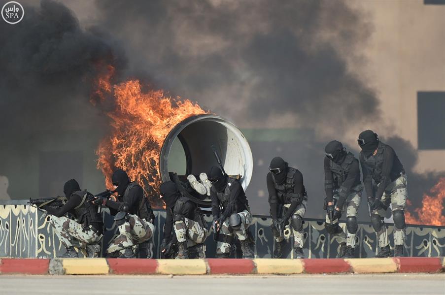 ولي العهد يرعى فعاليات التمرين التعبوي لقوات الطوارئ الخاصة صولة الحق 8