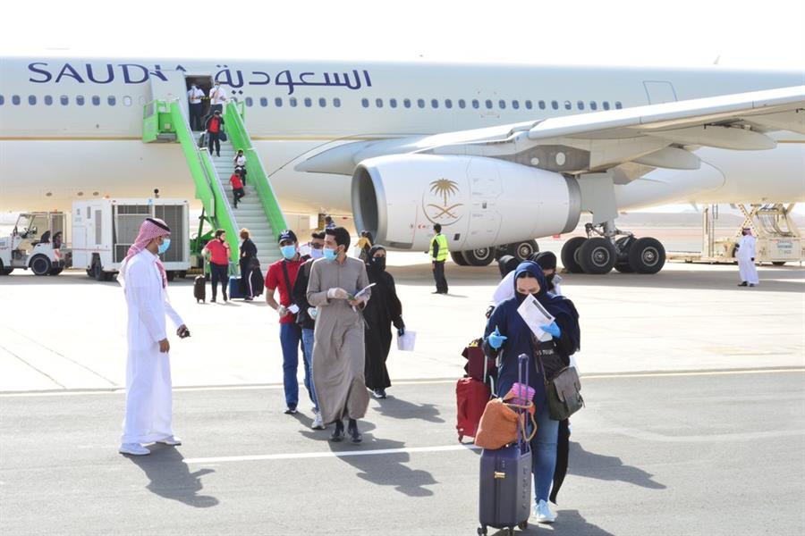 وصول 125 مواطناً إلى مطار حائل قادمين من الأردن