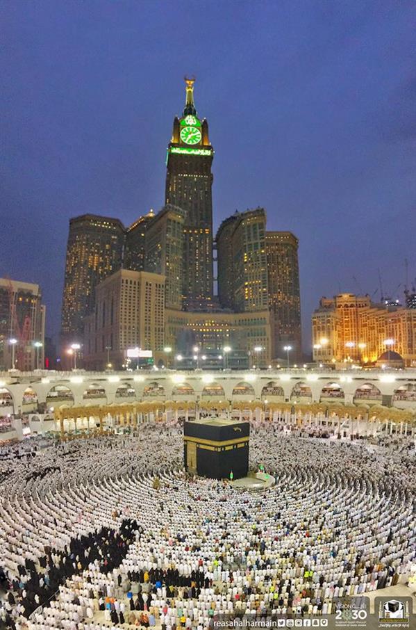 صور مهيبة للأجواء الإيمانية بالحرم المكي تلتقطها عدسات رئاسة شؤون الحرمين صور مهيبة للأجواء الإيمانية بالحرم المكي تلتقطها عدسات رئاسة شؤون الحرمين