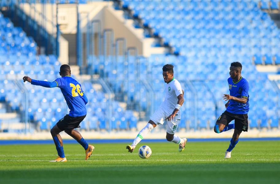 المنتخب الوطني أمام 