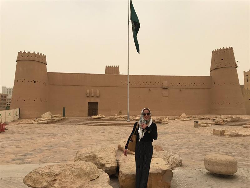 الصحفيون الأمريكيون المرافقون لترامب يوثقون يومياتهم في المملكة.. من 