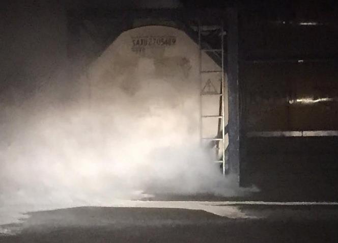 تسرب غاز من حاوية خارج ميناء الملك عبدالعزيز بالدمام وإصابة شخص