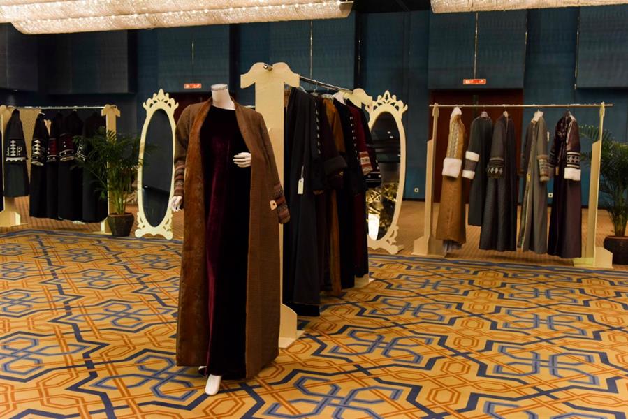 افتتاح معرض نسائي للأزياء الشتوية بقصر الثقافة في الرياض