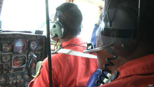 فرق الانقاذ تباشر اعمالها