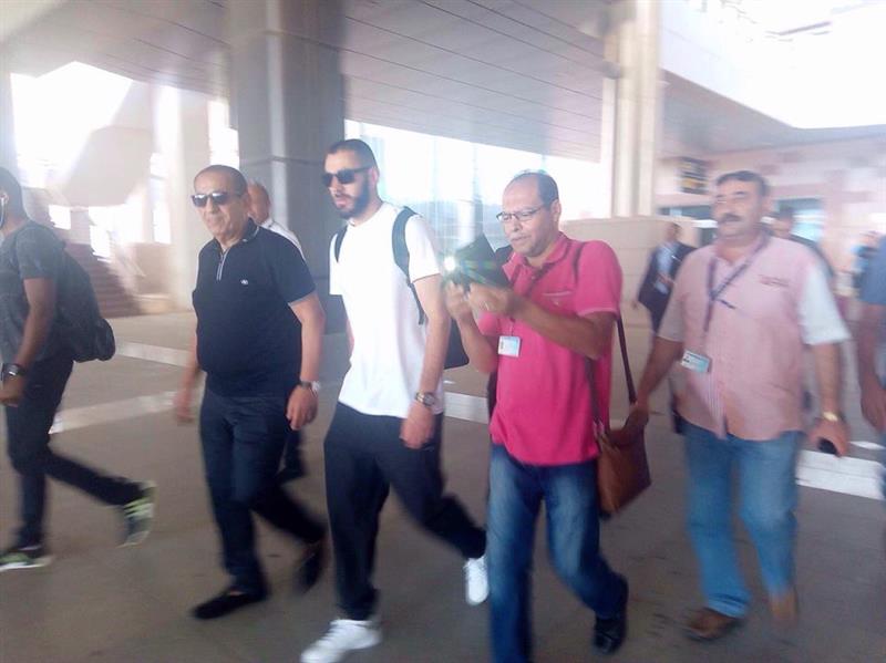 بالصور.. ماذا يفعل كريم بنزيما في الغردقة؟ بالصور.. ماذا يفعل كريم بنزيما في الغردقة؟