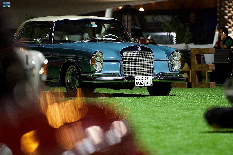 الأكبر في الشرق الأوسط.. معرض الرياض للسيارات يحقق مبيعات تفوق الـ120 مليون ريال (صور) 