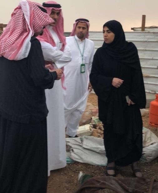 بالصور.. نائبة وزير العمل تقف على حالة أسرة فقيرة وتوجّه بمساعدتها‎