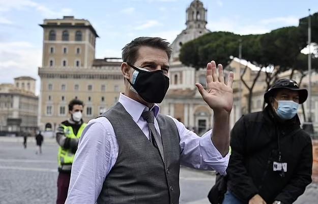 مغامرات توم كروز في 