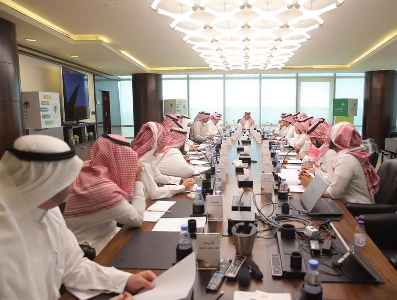 لقاء وزير العمل مع المهندسين لقاء وزير العمل مع المهندسين