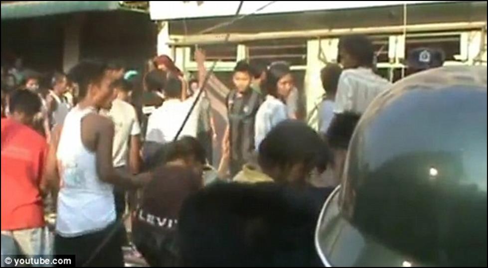 الاحداث في بورما