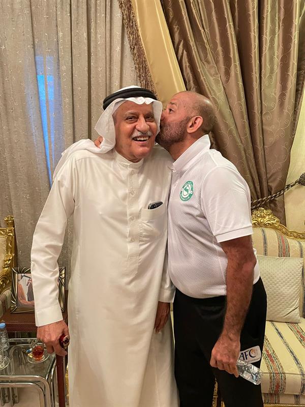 فريق البحرين البحريني