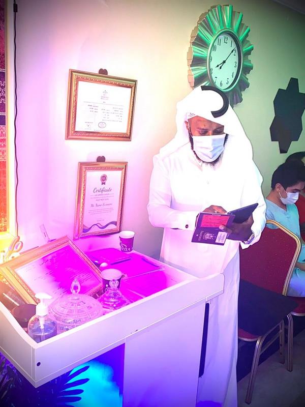 تديره عمالة مخالفة.. 